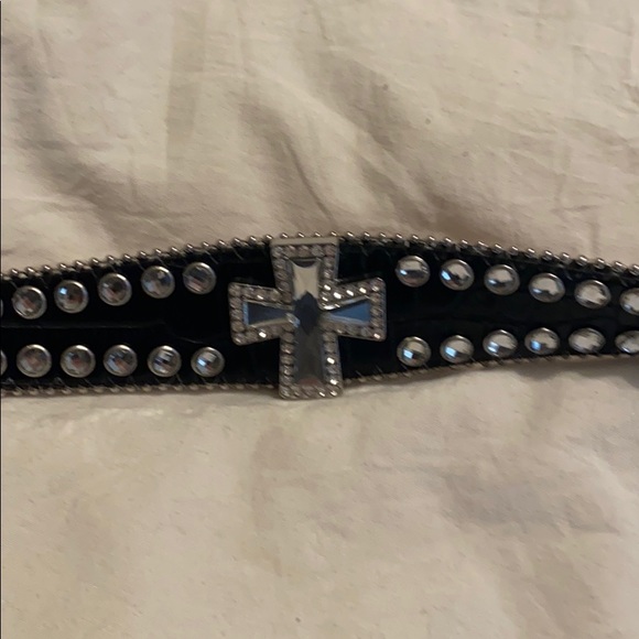 Brand new belt - Picture 2 of 4